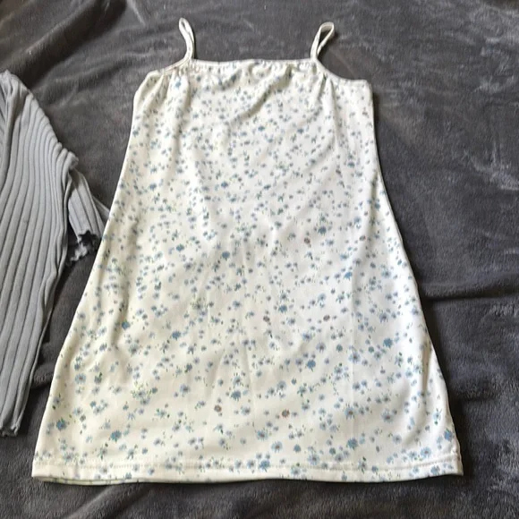 Floral Spaghetti Strap Dress - Picture 5 of 9